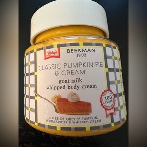 🛍️SALE🛍️Brand new Beekman 1802 Libby’s pumpkins pie body cream.
